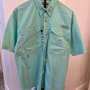 Columbia Men's Light Blue Casual Shirt